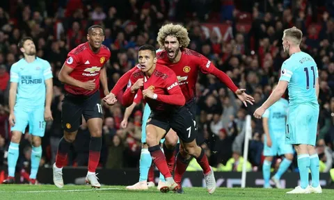 Man United thắng Newcastle: Chỉ là ánh trăng lừa dối?