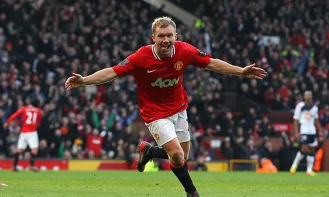 "Để hoàn thiện, Pogba phải xem video của Scholes"