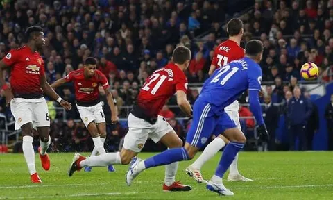 Solskjaer so sánh Marcus Rashford với Cristiano Ronaldo