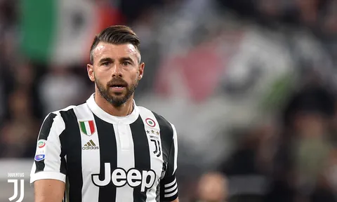 Marchisio đã đi, 'viện dưỡng lão' tại Juventus còn những ai?