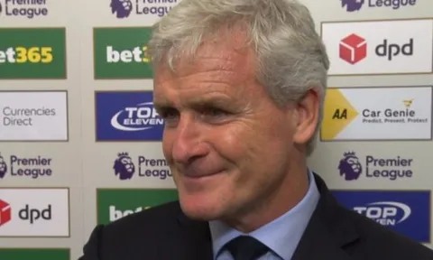 Mark Hughes: Tôi đã bảo Mourinho 'cút đi'