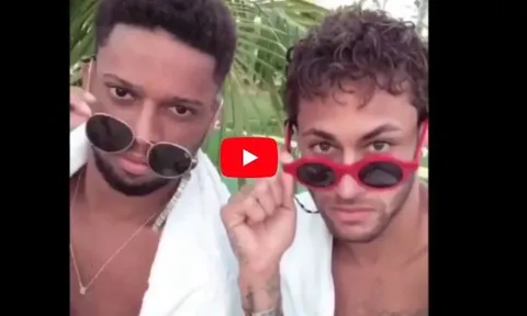 Marquinhos và Neymar 'quẩy' mạnh ở Brazil
