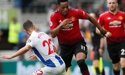 'Martial đá dở, đừng đổ lỗi cho Mourinho'