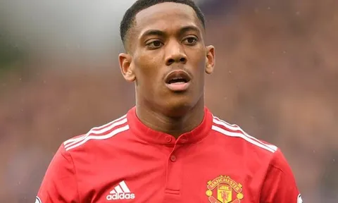 Martial thoát án phạt từ FA, Man United thở phào