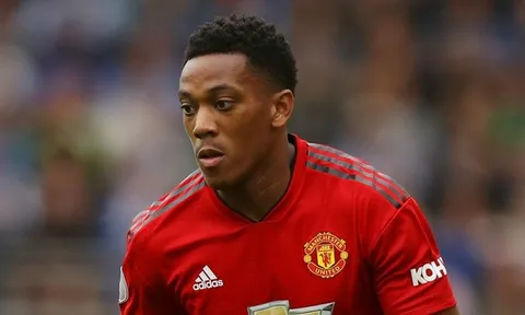 Martial từ chối gia hạn với Man United: Thượng sách án binh bất động