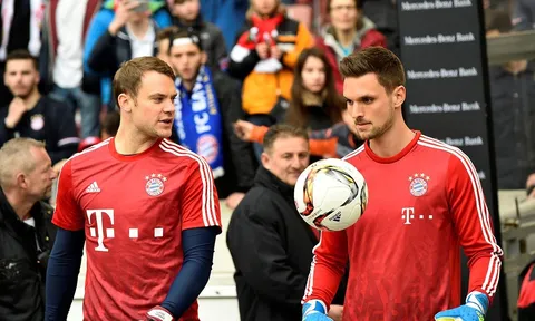 Mất Neuer, Bayern vẫn còn "Gã khổng lồ" khác trong khung gỗ