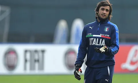 Mattia Perin trở lại Azzurri: Chỉ là món quà sinh nhật?