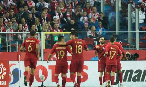Bồ Đào Nha thắng trong ngày không Ronaldo, Fernando Santos nói gì?