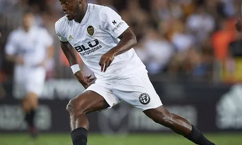 Michy Batshuayi: “Gã lãng du” mới của bóng đá châu Âu
