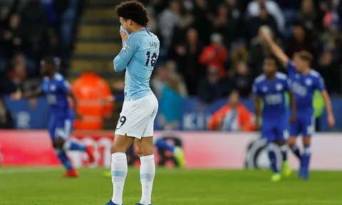 1 tháng, 3/4 trận thua, 7 điểm, 'nhà vua' Man City thật sự khủng hoảng?