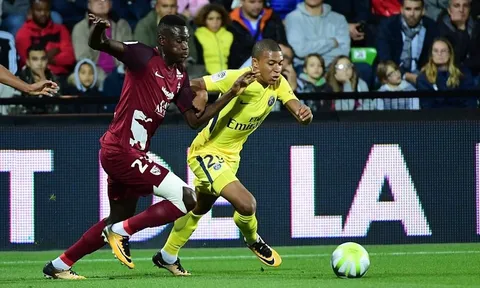 Mbappe có bàn thắng ra mắt, PSG hủy diệt 10 người của Metz