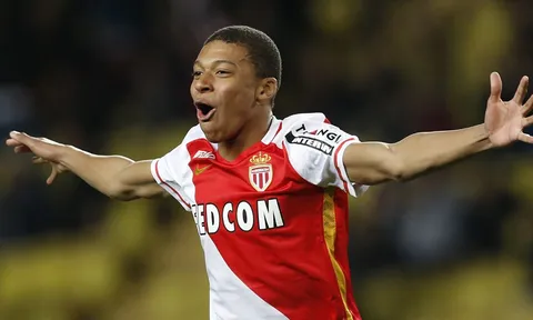 Mbappe phá kỷ lục sau khi nhận đề cử Quả bóng vàng