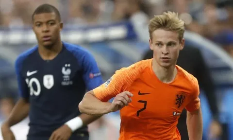 Mbappe thuyết phục mục tiêu số 1 của Barca về Paris chơi bóng