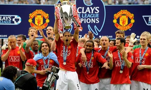Rooney: 'Man City hay nhưng còn lâu mới bằng MU 2008'