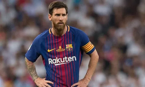 Góc Barca: Quên thay thế đi, hãy giúp Messi 'trường sinh bất lão'
