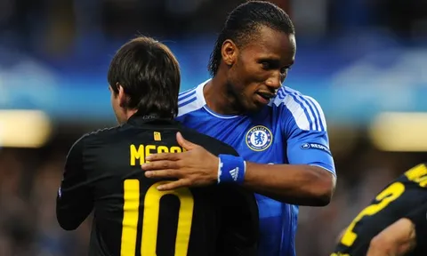 Messi, Barcelona đều rất tệ trước Chelsea