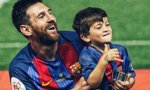 Messi: 'Con trai bắt tôi phải giải trình khi Barcelona thua cuộc'