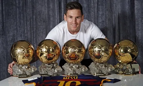 Messi đánh bật Zidane khỏi đội hình huyền thoại 'Quả bóng vàng'