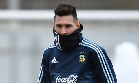 Messi được Argentina cho phép trở lại Barcelona sớm