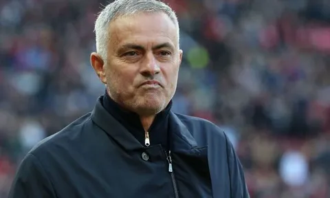 Sau tất cả, HLV Mourinho đã chọn xong trung vệ cần mua