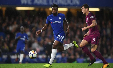 Michy Batshuayi: Kẻ đóng thế đáng thương ở Chelsea