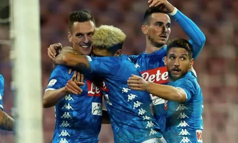 Milik nổ súng trở lại, Napoli đè bẹp người cũ trong nhóm "7 chị em"
