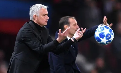 MU rệu rã: Mourinho có thấy hổ thẹn?
