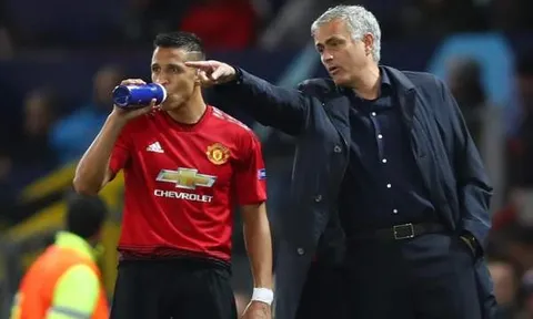 "Mỗi khi Sanchez hay Pogba không ra sân, tôi luôn là vấn đề"