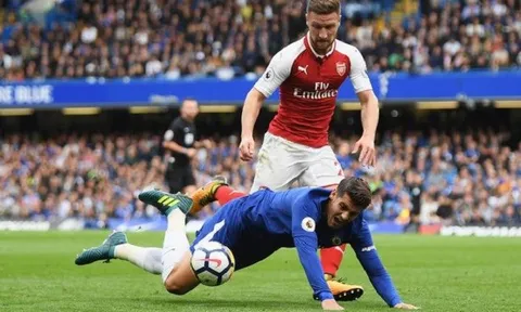 Morata "im tiếng súng", Conte có nhớ Costa?