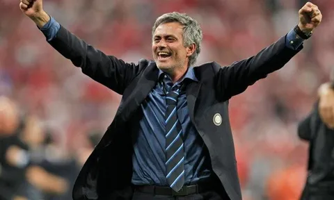 Gây sốc, Mourinho tức tốc trở lại giải cứu đội bóng cũ?