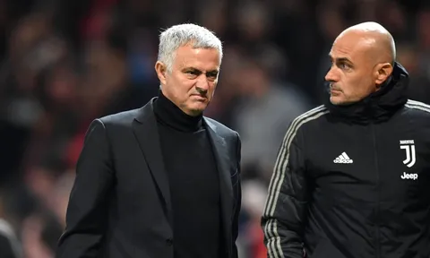 Mourinho gây sốc: Quá khó để United đạt đến đẳng cấp của Juve, Man City