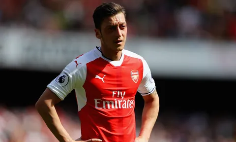 Mourinho 'chỉ điểm' Emery bí quyết dùng Ozil đúng cách