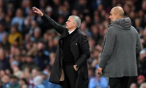 So sánh Mourinho với Guardiola, Maradona đưa ra nhận định gây tranh cãi