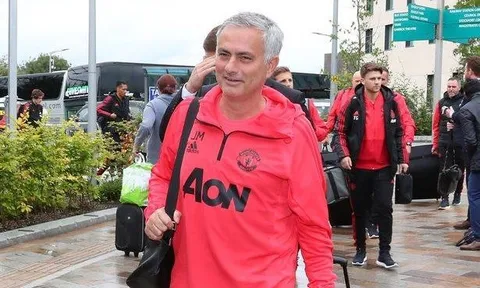 Mourinho cười tự tin cùng học trò 'săn lùng' ngựa ô Watford