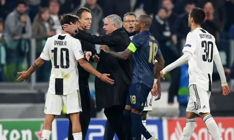 Mourinho được ví như sư tử khi khiêu khích Juventus