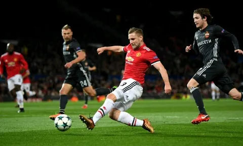 Mourinho hứa hẹn cho Luke Shaw thêm cơ hội