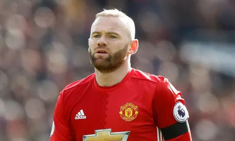 Mourinho: 'Không khó khi gật đầu tạm biệt Rooney'
