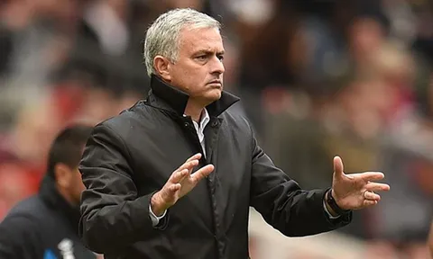 Mourinho: "Man United sẽ không gục ngã chỉ vì một trận thua"