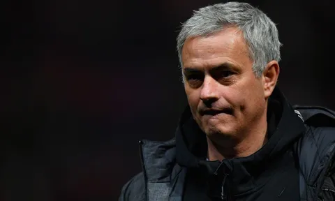 Mourinho: Man Utd thua vì Bristol City may mắn hơn