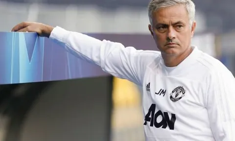 Mourinho nói lời khiến CĐV Man Utd buồn lòng