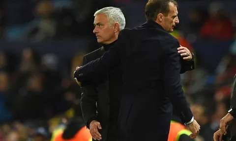 Xác nhận: Nguyên nhân dẫn đến hành vi 'lạ' của Mourinho trước Juventus