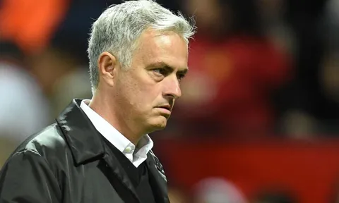 Mourinho: Sân tập M.U còn chứng kiến chuyện tồi tệ hơn vụ Pogba nhiều lần