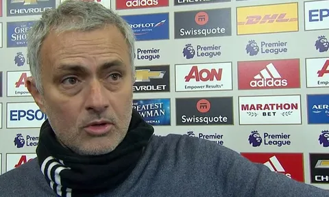Mourinho thề BÁM ĐUỔI Man City: Không đua vô địch, tôi còn ở đây làm gì?
