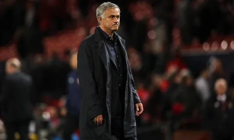 Mourinho tự dự đoán tương lai bản thân sau trận hòa Valencia?