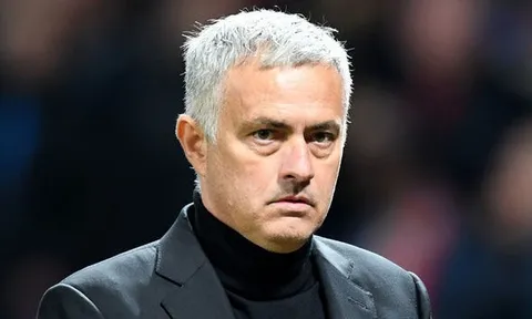 Mourinho tức giận với Ed Woodward, cầu thủ Man Utd cũng nổi cáu vì 1 chuyện