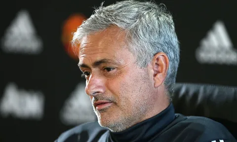 Mourinho xác nhận lực lượng Man Utd đấu Leicester City