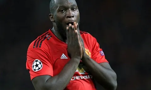 Mourinho, xin chọn ai đó khác đi đừng là Lukaku!