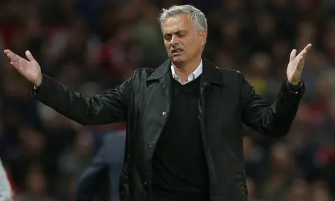 MU buộc phải dứt tình Mourinho: Cuộc chia tay trong giông gió