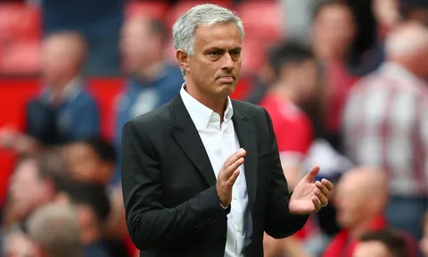 M.U đấu Stoke City, Mourinho lo lắng