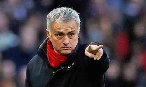 M.U hòa Burnley: Mourinho mặt mày ủ rũ, chẳng truyền nỗi cảm hứng cho học trò